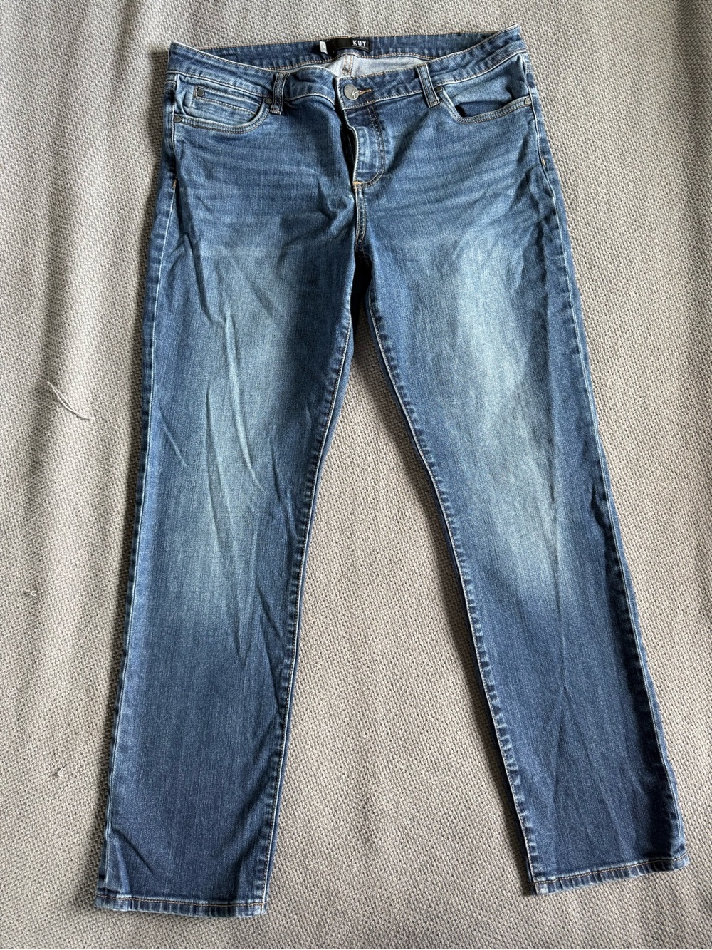 Kut from the Kloth Women’s Straight Leg Jeans